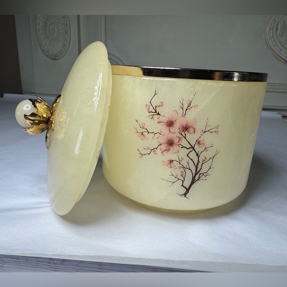 Vintage Hand Carved Genuine Alabaster Jar with lid - Picture 13 of 16